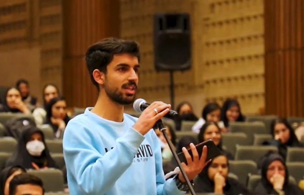 نشست‌ صمیمی هیأت رئیسه دانشگاه با دانشجویان