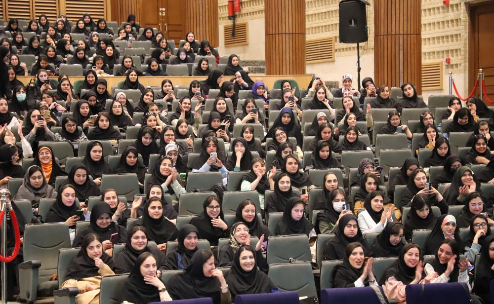 برگزاری جشن بزرگ بهار در دانشگاه