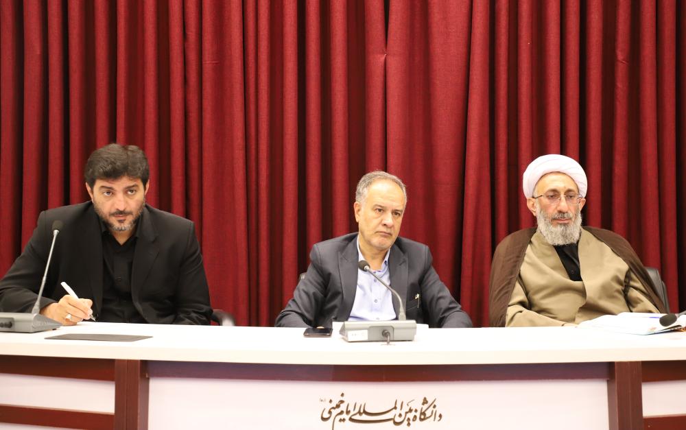 نشست ستاد استانی اربعین دانشگاهیان برگزار شد