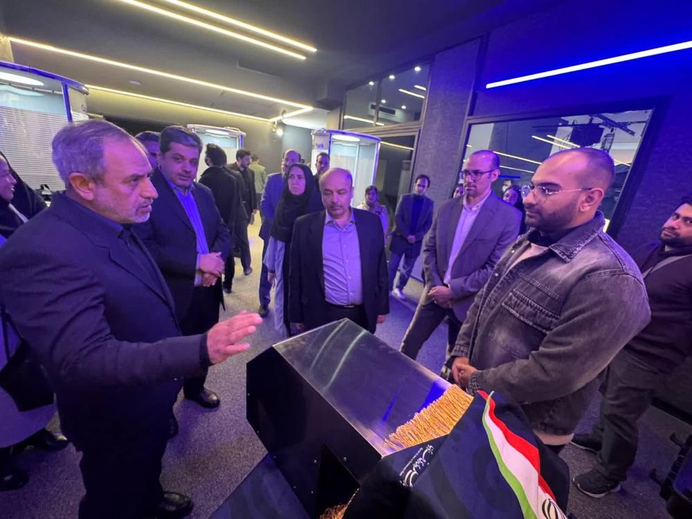 حضور واحد های فناور مستقر در مرکز رشد دانشگاه در نمایشگاه هفته پژوهش پارک علم و فناوری قزوین