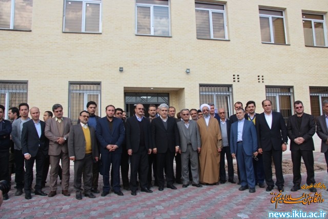 بازدید معاون رئیس جمهور از مرکز رشد دانشگاه