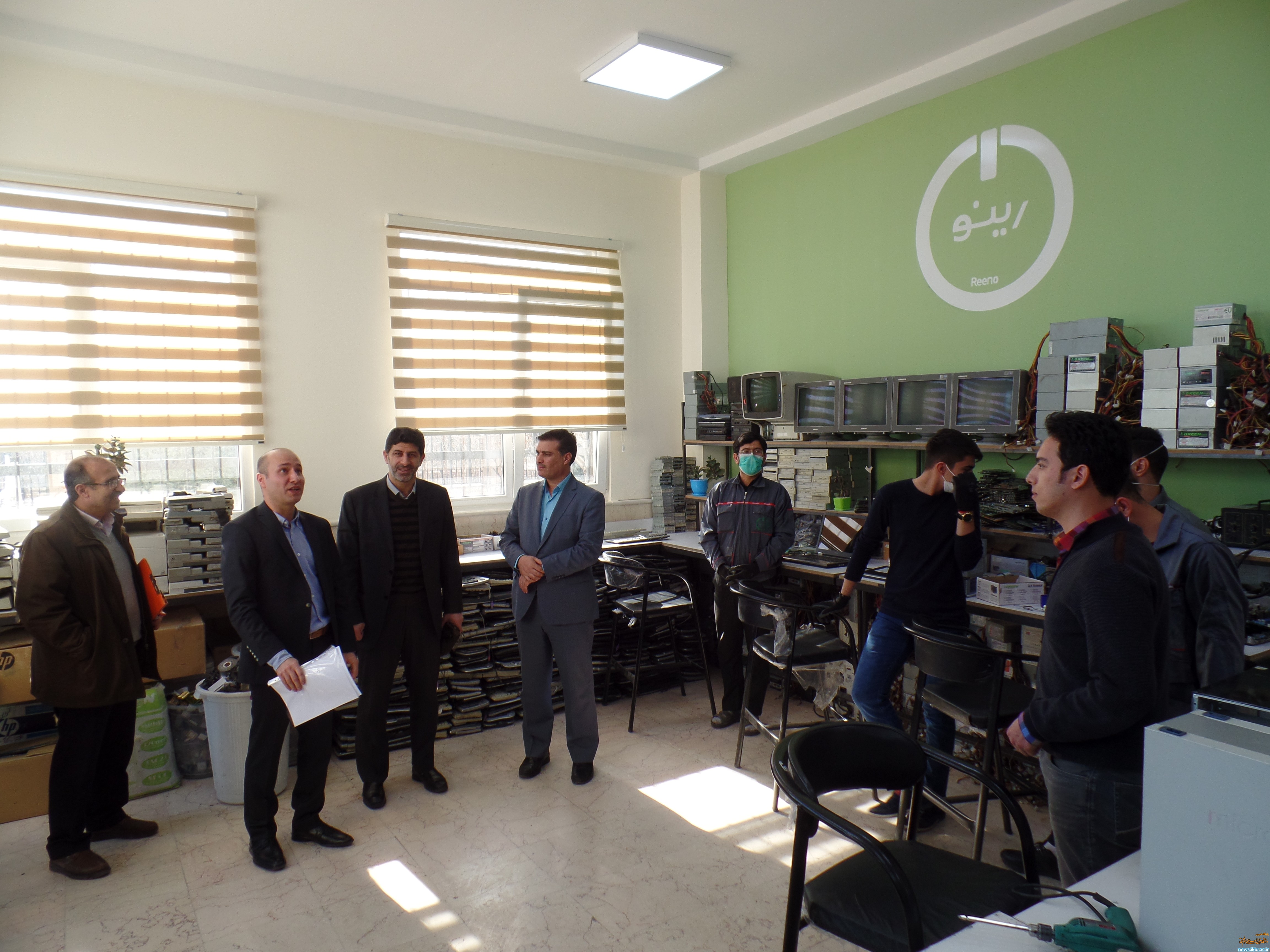 بازدید مدیران و کارشناسان سازمان حفاظت محیط زیست کشور از شرکت رینو