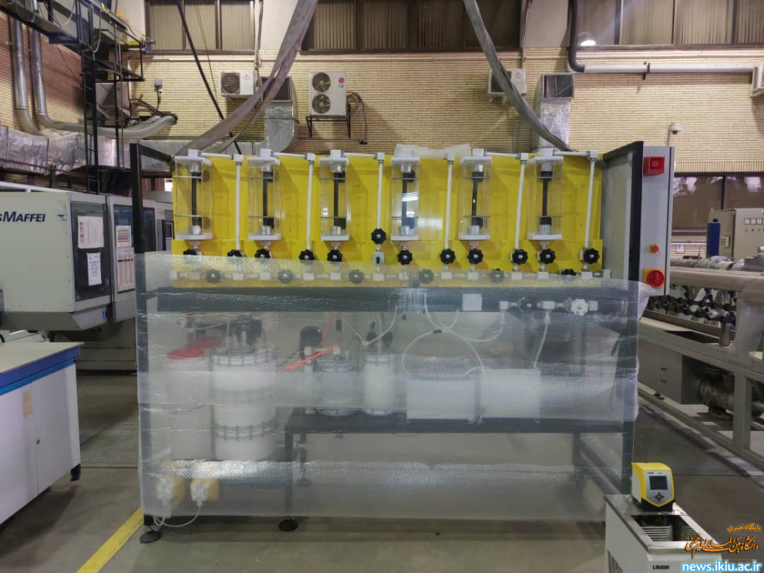 طراحی و ساخت دستگاه آزمون تخریب کلر بر لوله های پلی اتیلنی بر اساس استاندارد AST