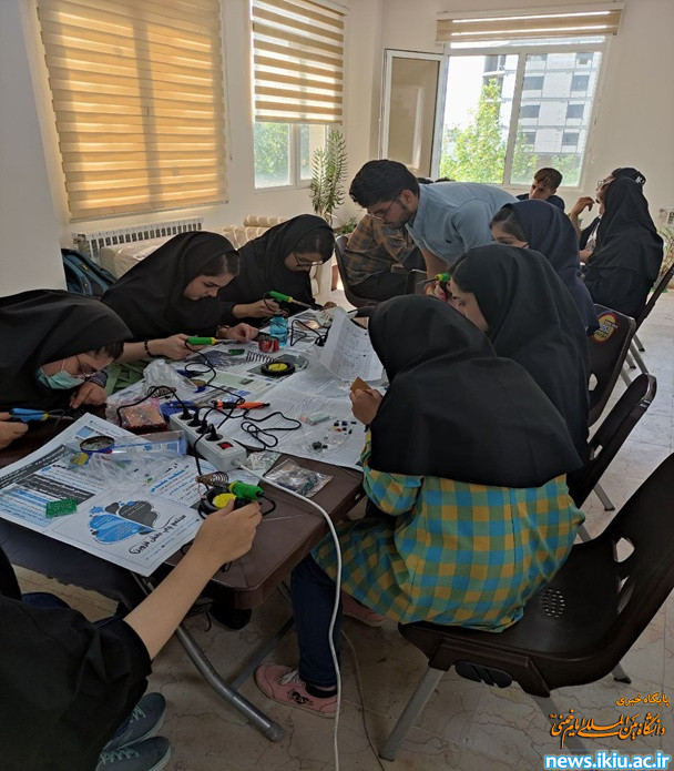 دومین دوره مهندس شو با عنوان الکترونیک کاربردی برگزار شد